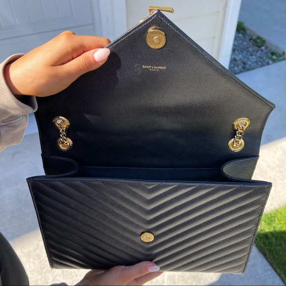 Authentic YSL LARGE ENVELOPE CHAIN BAG in Black - Picture 6 of 14